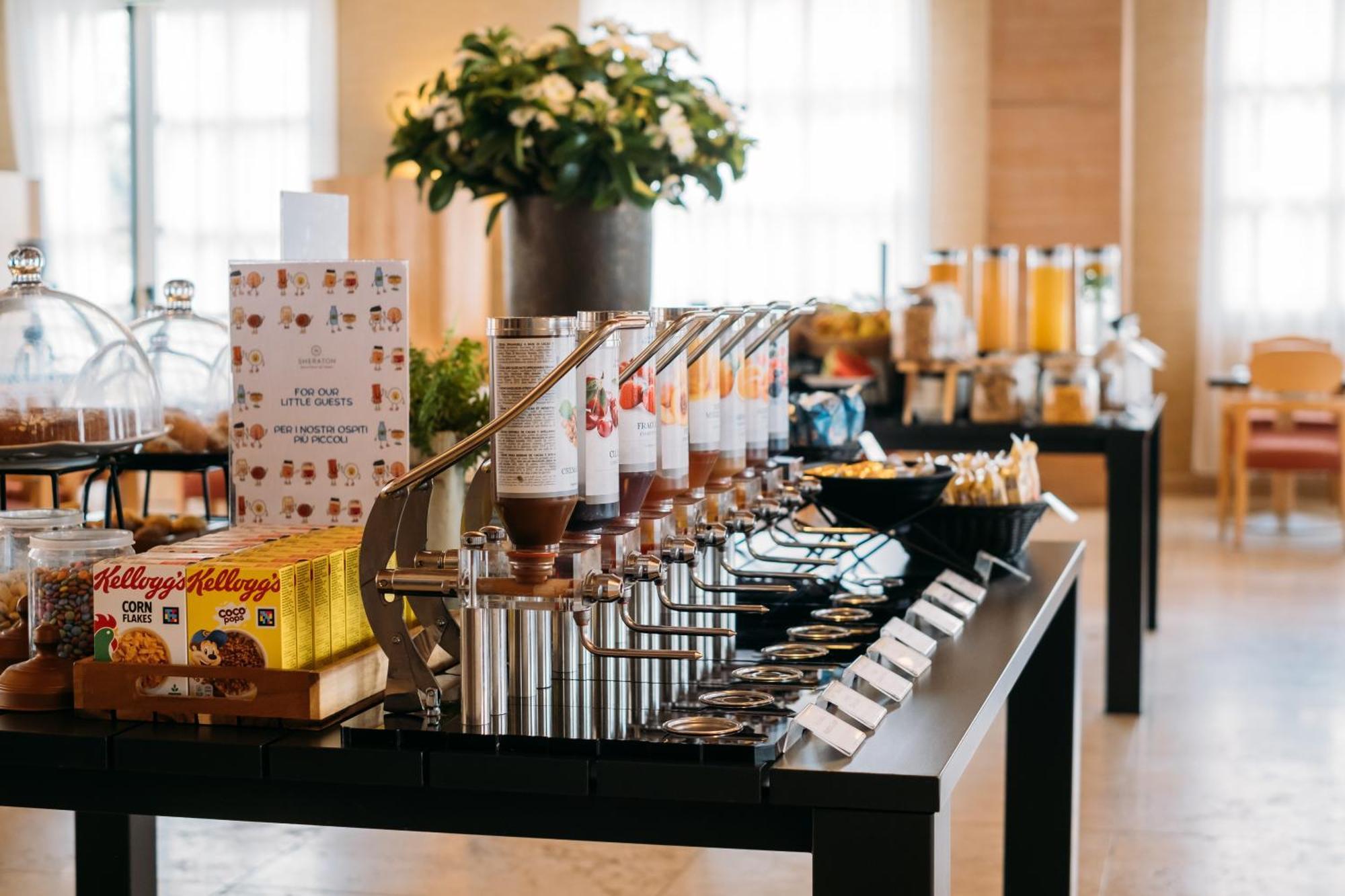 Sheraton Rome Parco De Medici Eksteriør billede